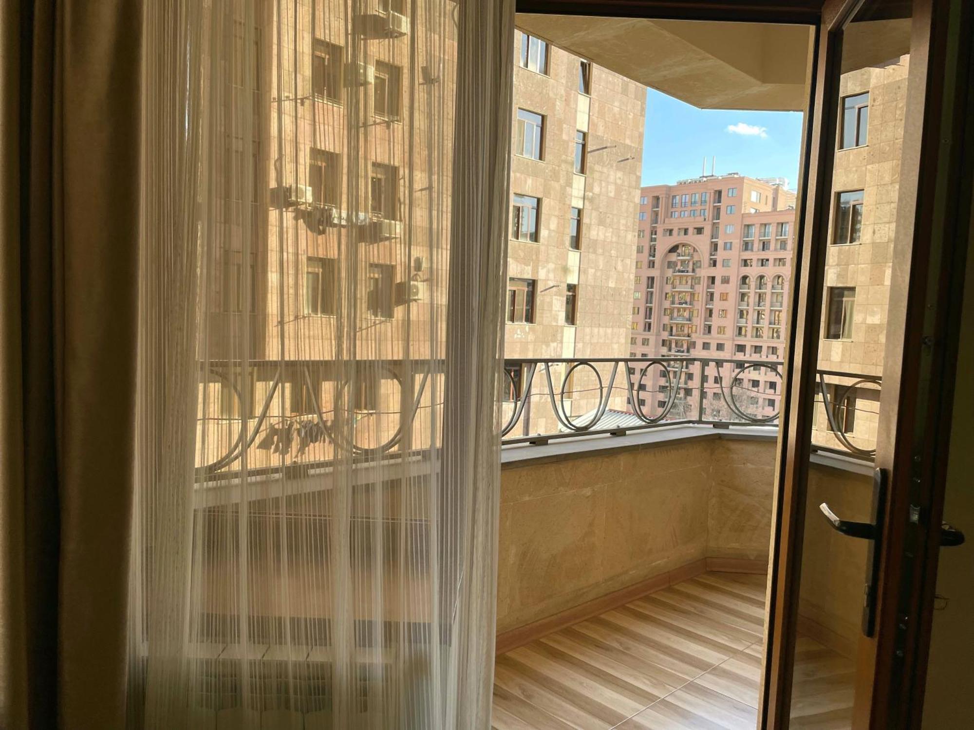 Arami Apartment Єреван Екстер'єр фото